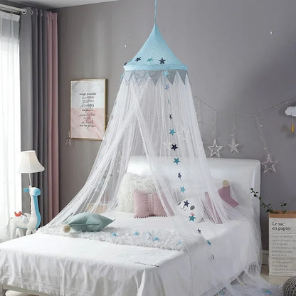 Lit moustiquaire bébé-chateaux-sommet-rose-enchanteur