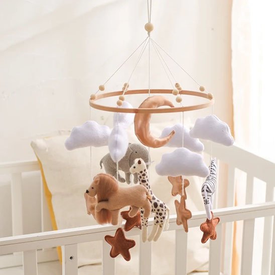 Mobile bebe-animal-sauvage 